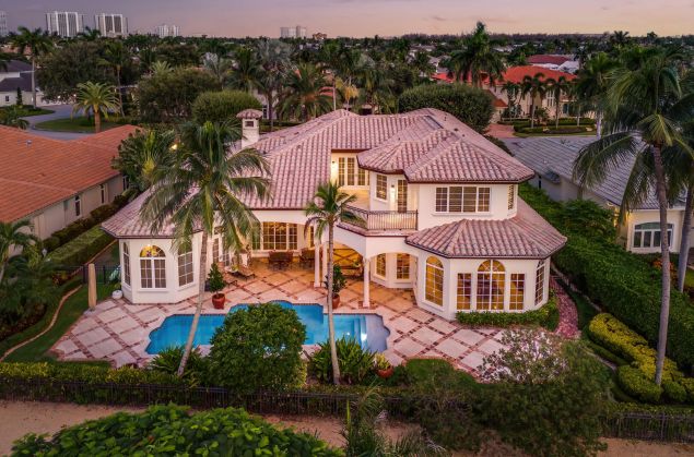 271 Royal Palm Way, Boca Raton